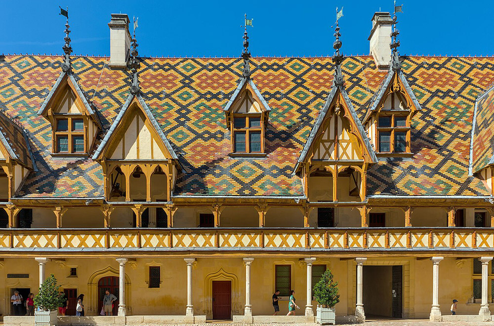 Monsieur MOTCLE votre agence seo à Beaune