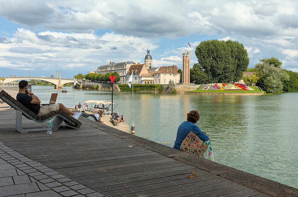 Monsieur MOTCLE votre agence seo à Chalon sur Saone