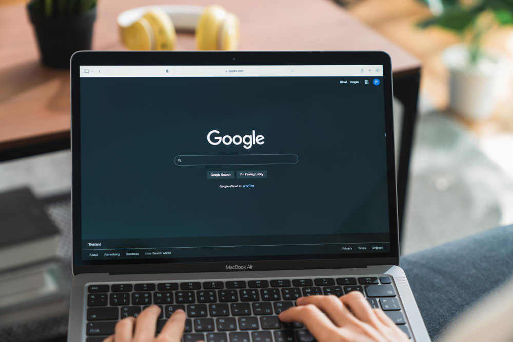 SERP Google Monsieur MOTCLÉ